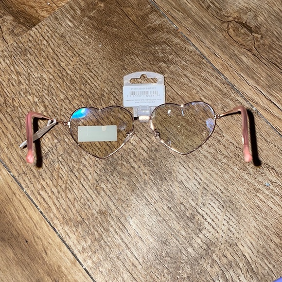 NWT Planet Earth Eyewear Rose Gold/Pink Heart Shaped Sunglasses - Picture 10 of 16
